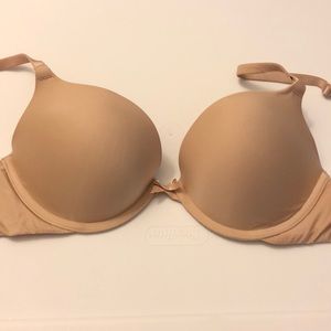 Victoria Secret Nude Push Up Bra Size: 34B